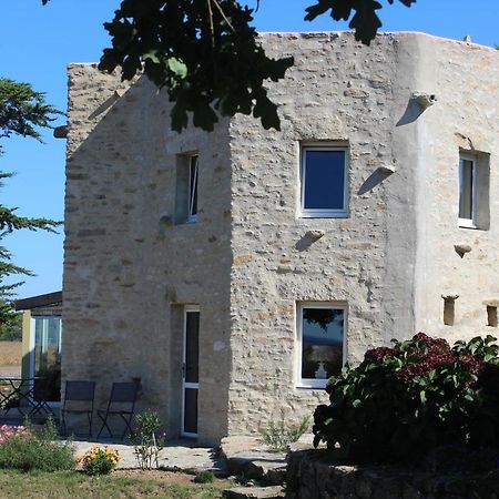 La Tour Du Bois Dormant Bed and Breakfast Plozévet Eksteriør billede