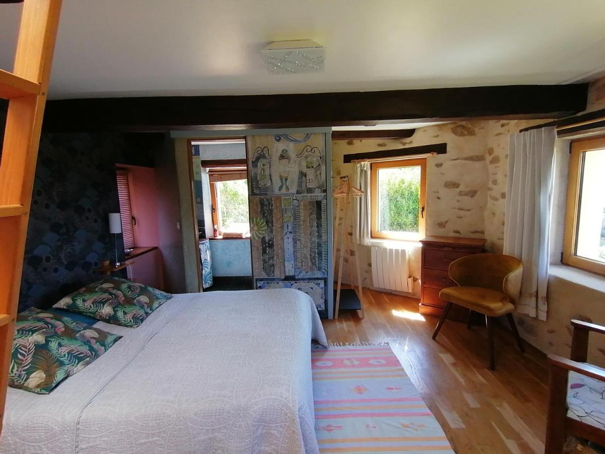 La Tour Du Bois Dormant Bed and Breakfast Plozévet Eksteriør billede