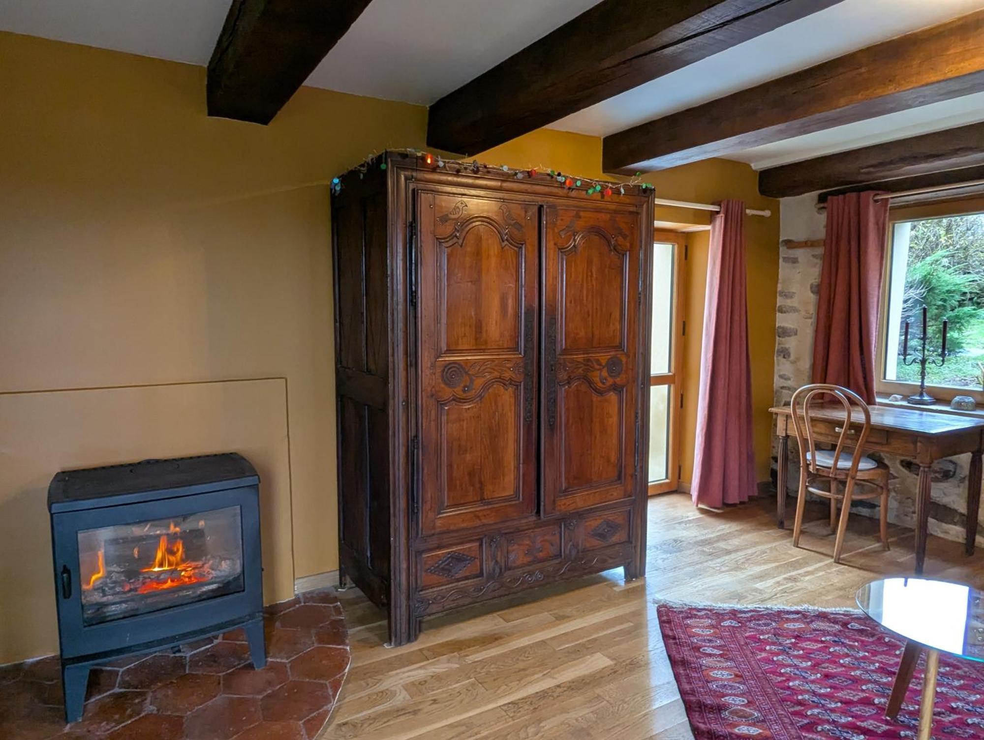 La Tour Du Bois Dormant Bed and Breakfast Plozévet Eksteriør billede